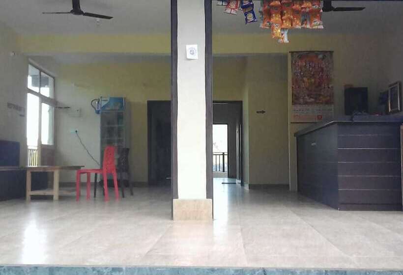 酒店 Trishul Regency