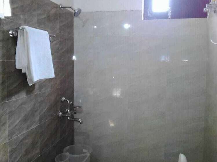 酒店 Trishul Regency