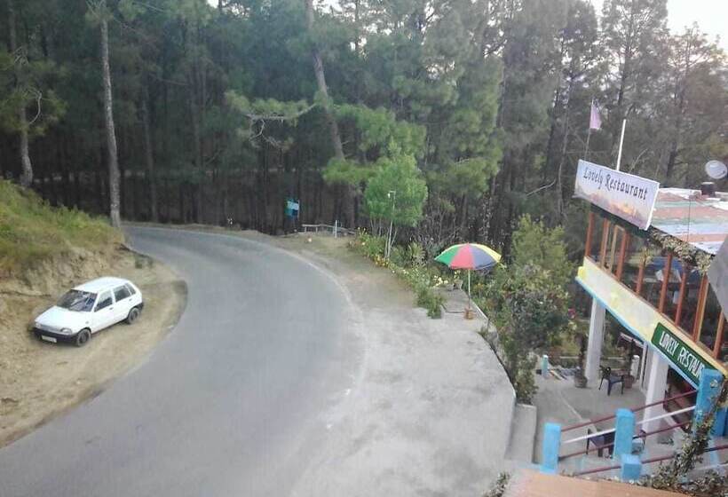 酒店 Trishul Regency