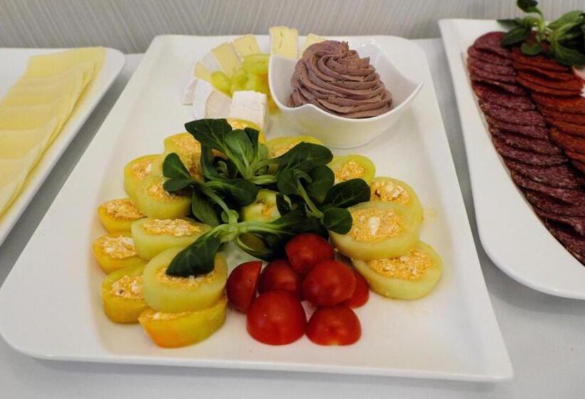 בית מלון כפרי Vácz