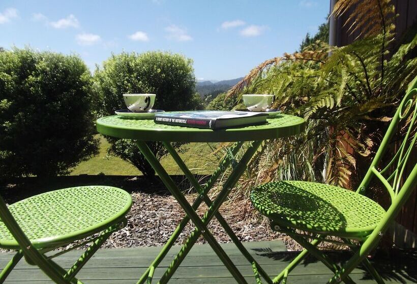 모텔 Goldfield Suites