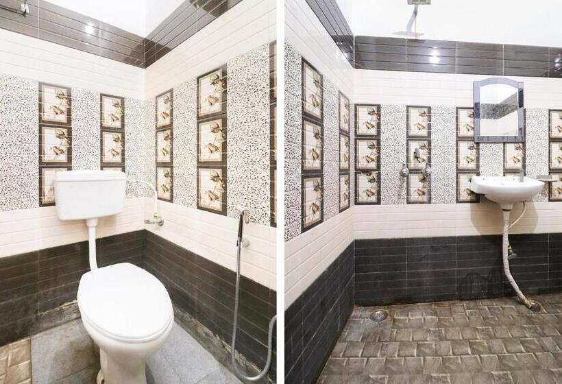 Oyo 35382 Hotel Moon Light