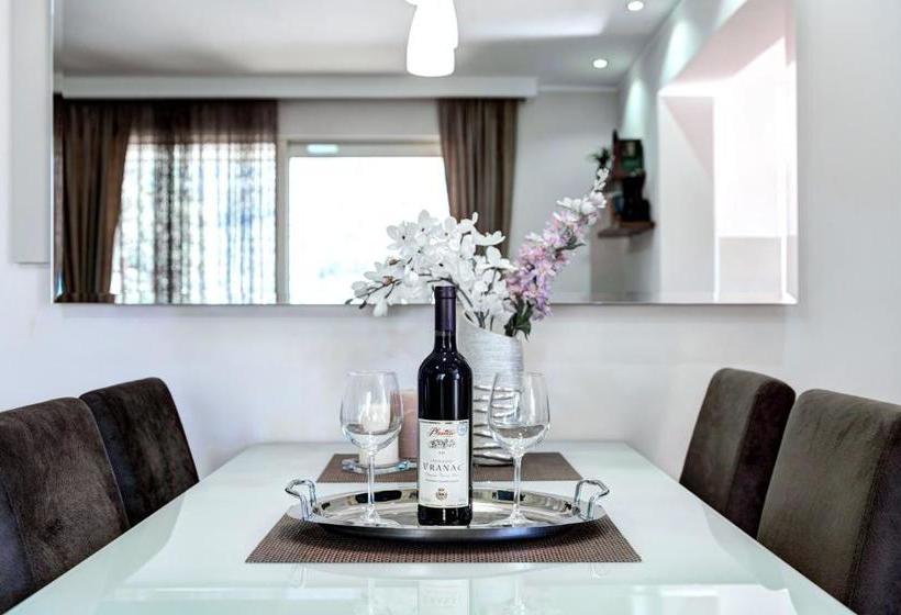 پانسیون Edilux