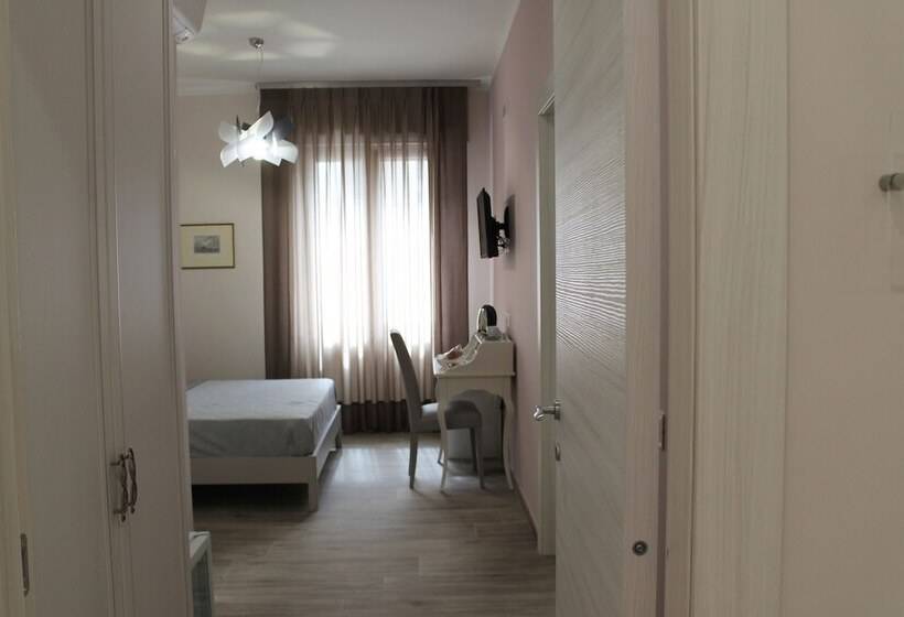 פנסיון L Acchiappasogni Vesuviano Guest House