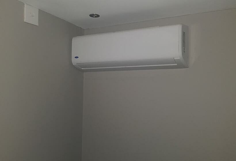 بنسيون Sagwadi