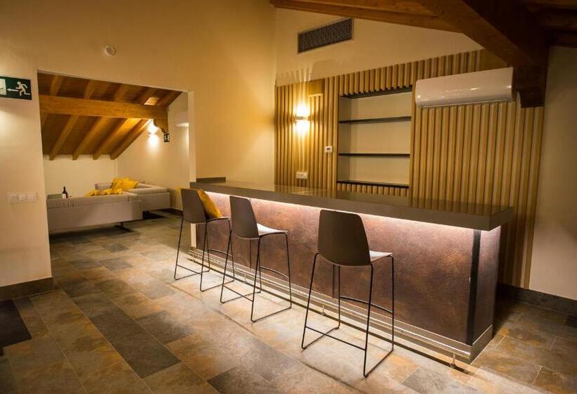 Villa Lucerna Sports & Hotel Resort