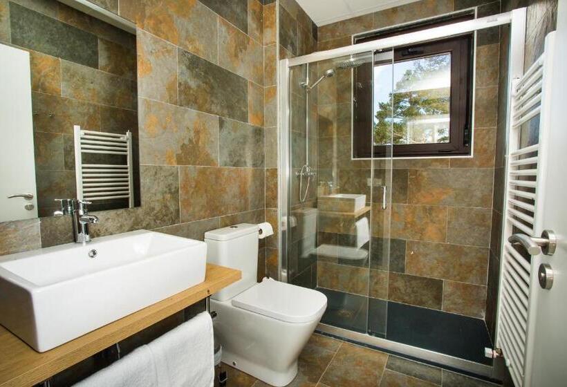 Villa Lucerna Sports & Hotel Resort