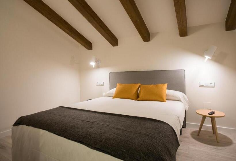 Villa Lucerna Sports & Hotel Resort