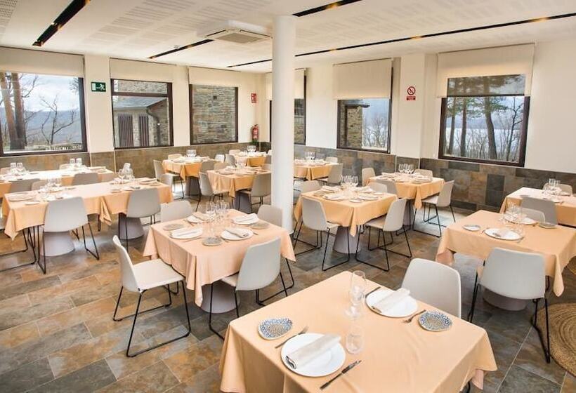 Villa Lucerna Sports & Hotel Resort