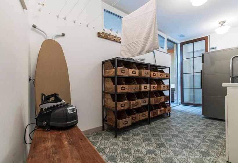 ユースホステル Bercianos1900