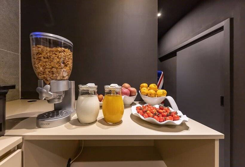 Brown Dot Hotel Seong Seo