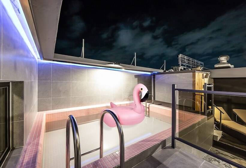 Brown Dot Hotel Seong Seo