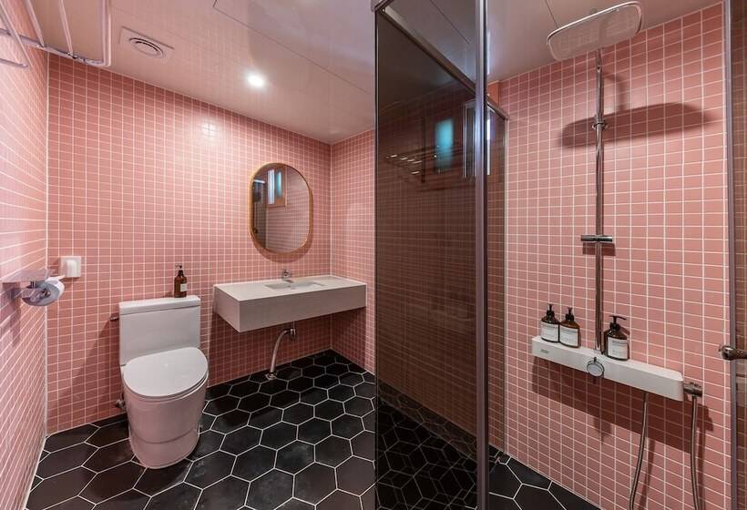 Brown Dot Hotel Seong Seo