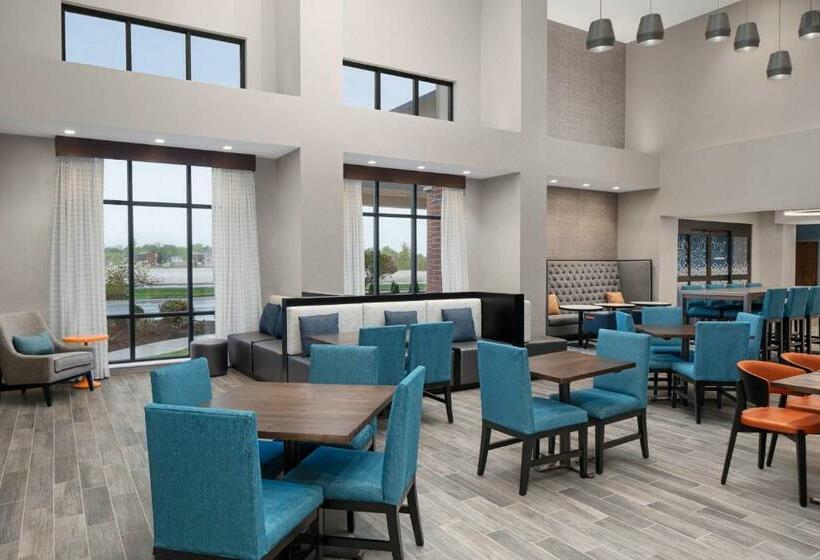 هتل Hampton Inn & Suites Bridgeview Chicago