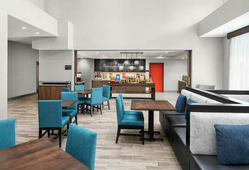 هتل Hampton Inn & Suites Bridgeview Chicago