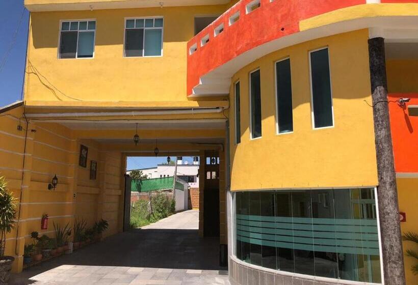 فندق Las Fuentes