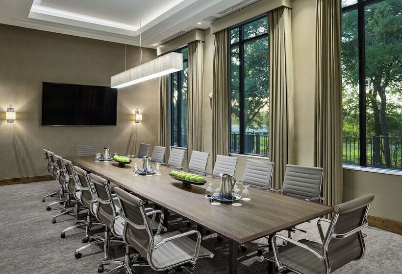The Bevy Hotel Boerne, A Doubletree By Hilton