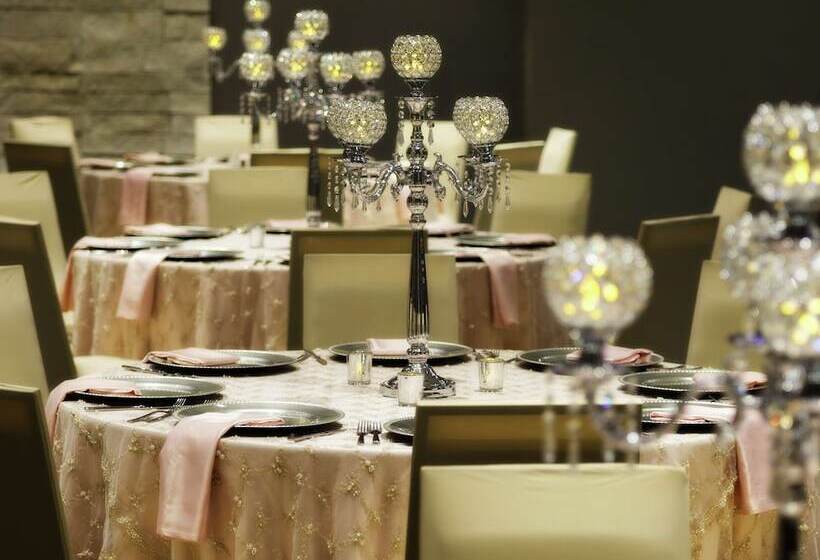 The Bevy Hotel Boerne, A Doubletree By Hilton