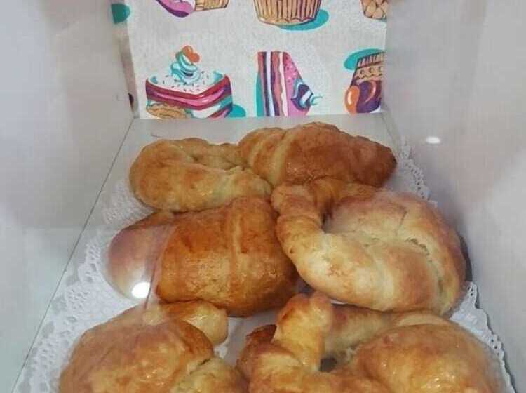 ペンション Hostal Kavanna