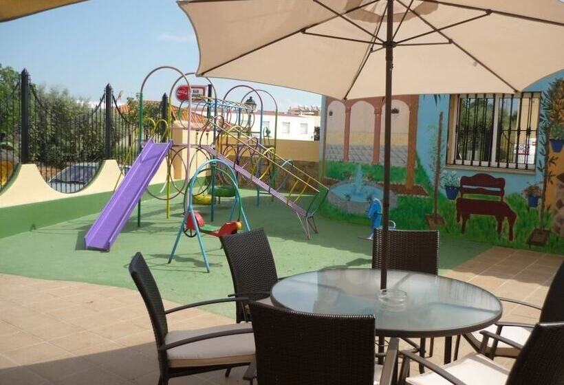 ペンション Hostal Kavanna