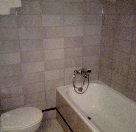 Пансион Hostal Restaurante Carlos Iii