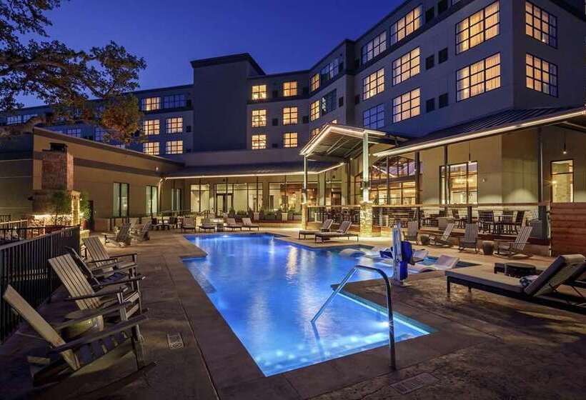 The Bevy Hotel Boerne, A Doubletree By Hilton