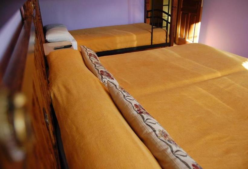 הוסטל Posada Rural La Sosiega