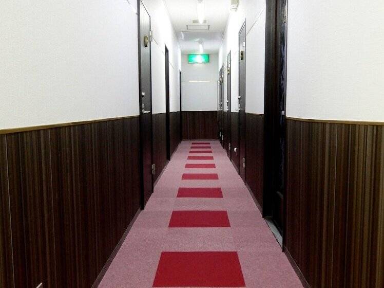 هاستل Space Ajito