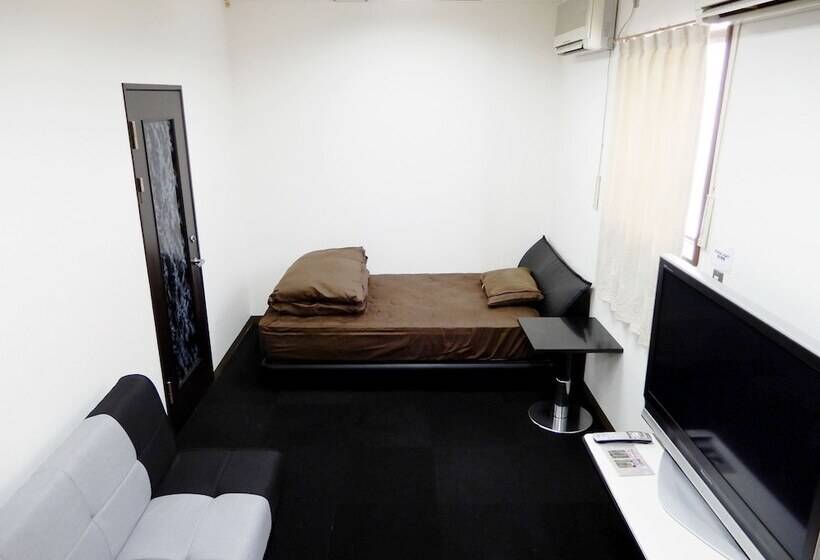 هاستل Space Ajito