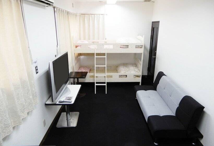 هاستل Space Ajito