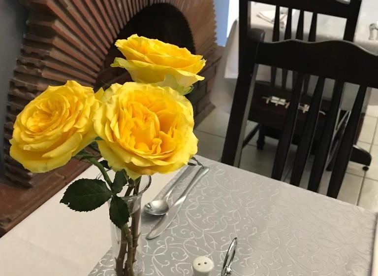 צימר Bishops Guesthouse