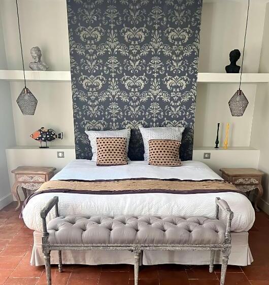 مبيت وإفطار La Cour Carree   Chambres D Hôtes