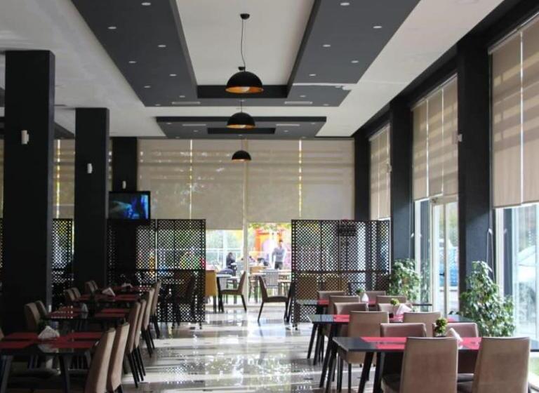 هتل Auto Grill Roberti