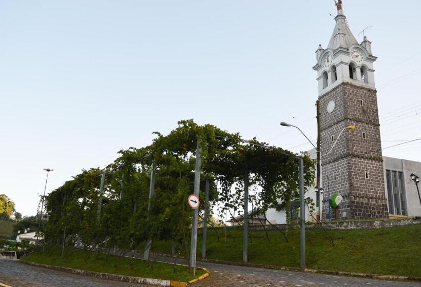 Dona Adelia Hotel E Restaurante