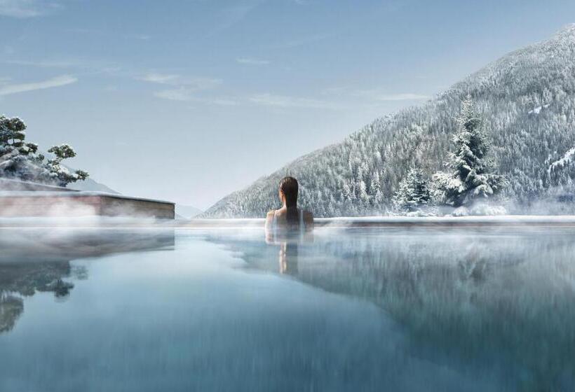 هتل Lefay Resort & Spa Dolomiti