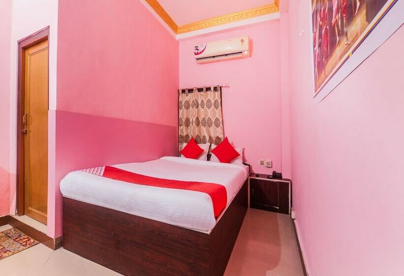 فندق Oyo 29042 Shuru Heights