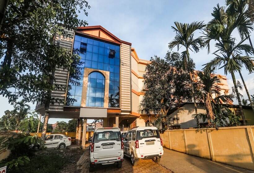 فندق Oyo 29042 Shuru Heights