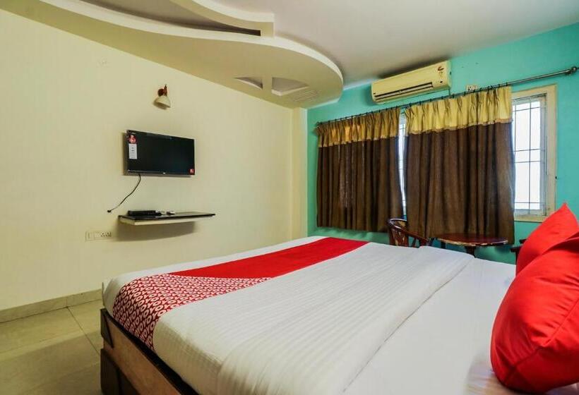 בית מלון כפרי O Parnasala Princely