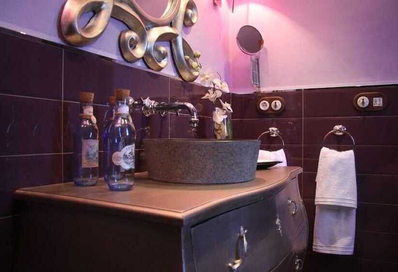 ホテル Rural La Tenada