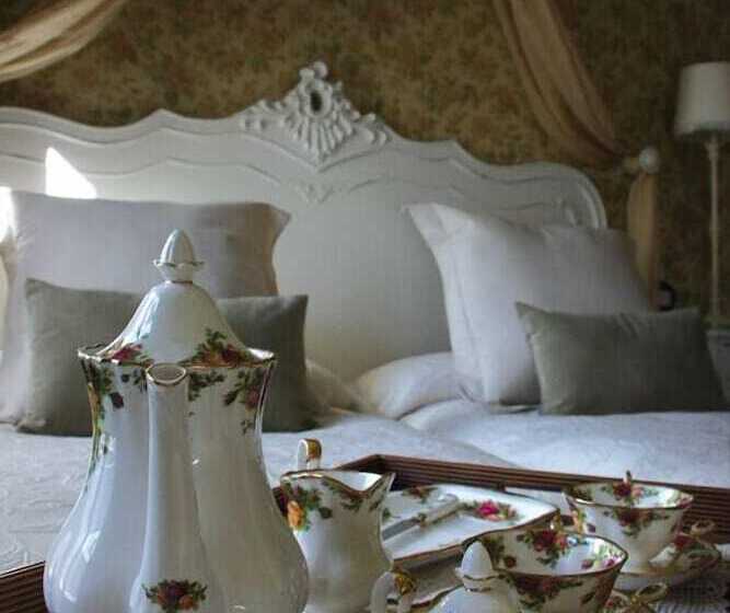 ホテル Rural La Tenada