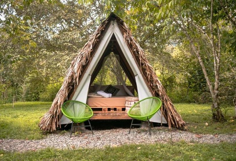 فندق The Jungle Lodge At Kalu Yala