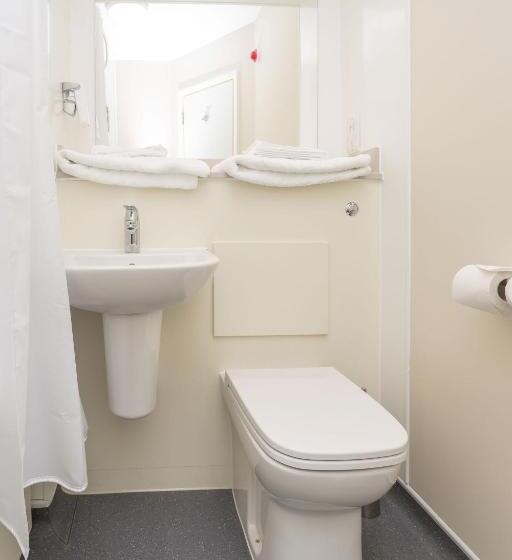 בית מלון כפרי Smugglers Cove, Clacton On Sea By Marston's Inns