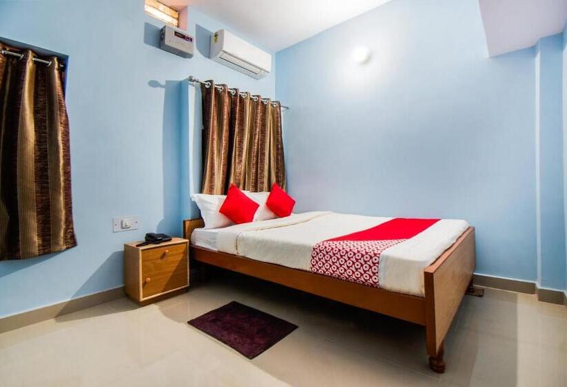 Hotel Spot On 28156 Adam S Bridge International