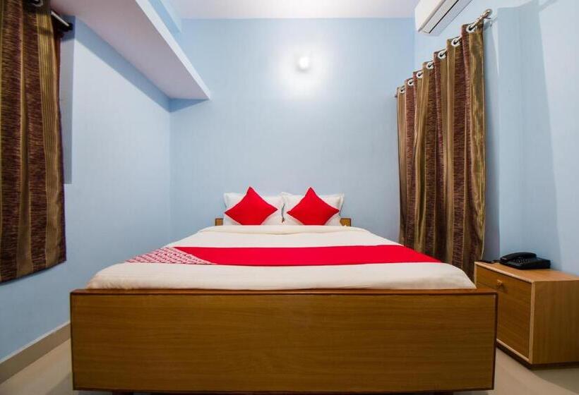 Hotel Spot On 28156 Adam S Bridge International