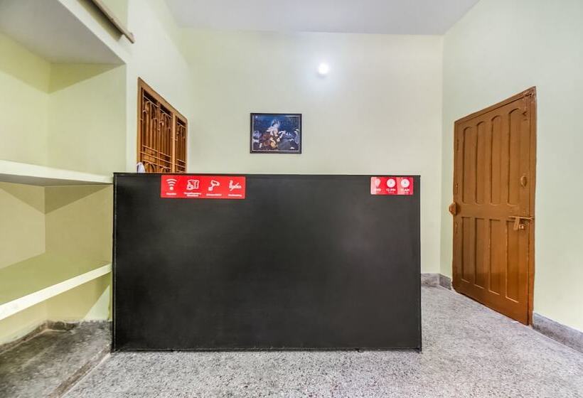 Hotel Spot On 28156 Adam S Bridge International