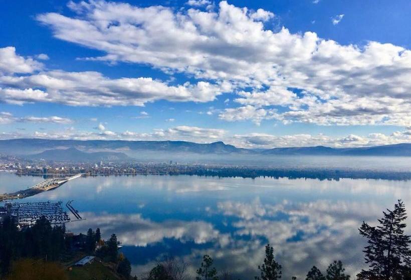 مبيت وإفطار Lake And Bridge View Vacation Home