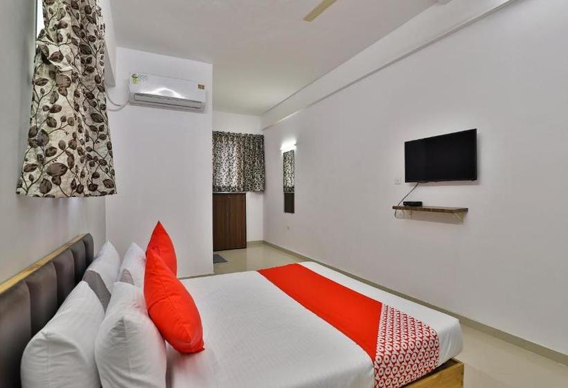 Oyo 28466 Hotel Blue Heaven & Banquet