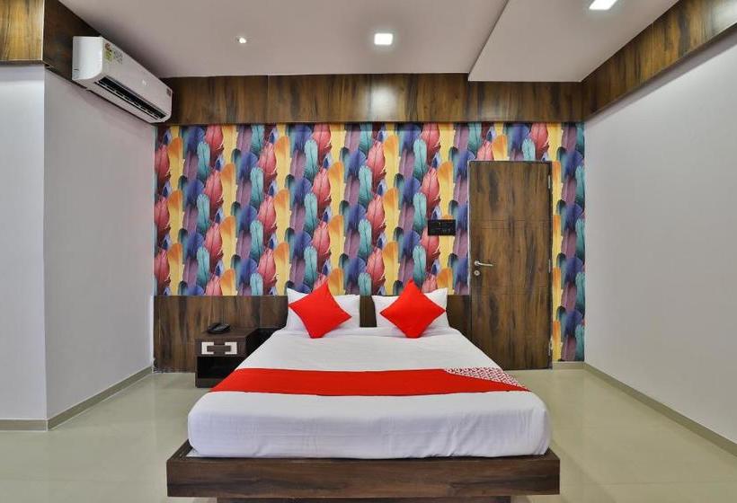 Oyo 28466 Hotel Blue Heaven & Banquet