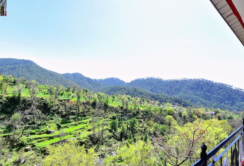 Oyo 35518 Hotel Trekkers Nest