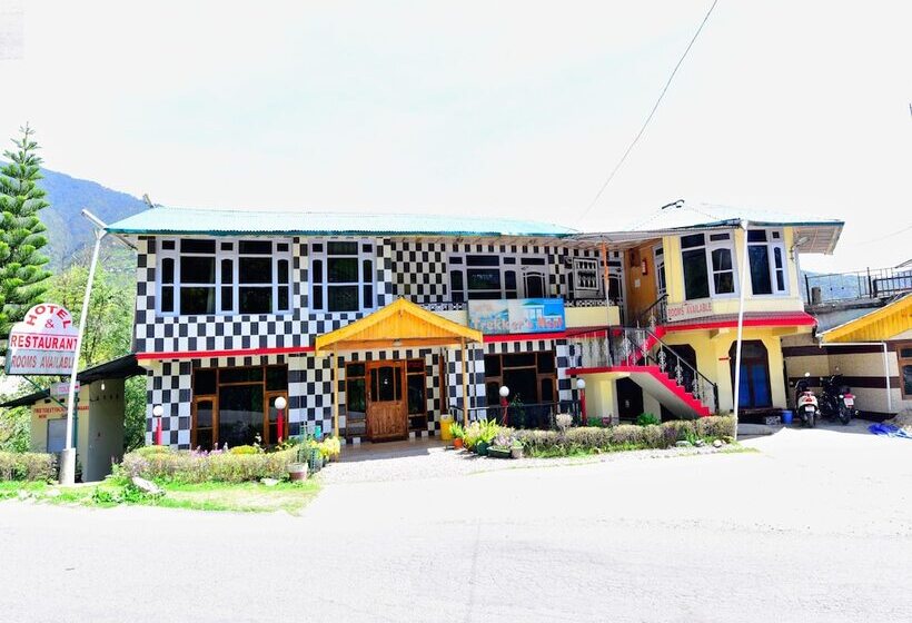 Oyo 35518 Hotel Trekkers Nest